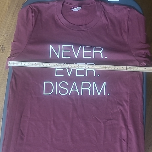 Never. Ever. Disarm Tee Medium Liberty Belle - Picture 4 of 5